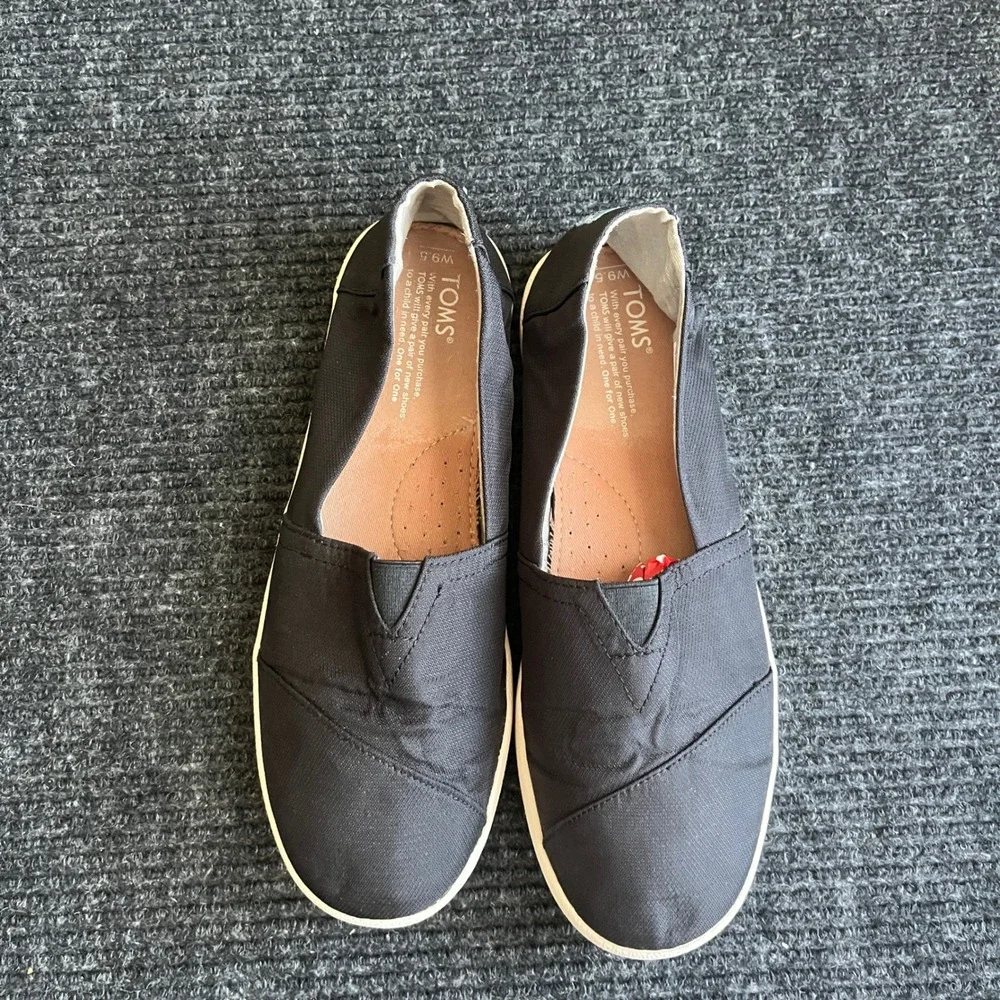 TOMS Alpargata Canvas Slip On Shoes Womens 9.5 Black Good Casual Flat Sneakers